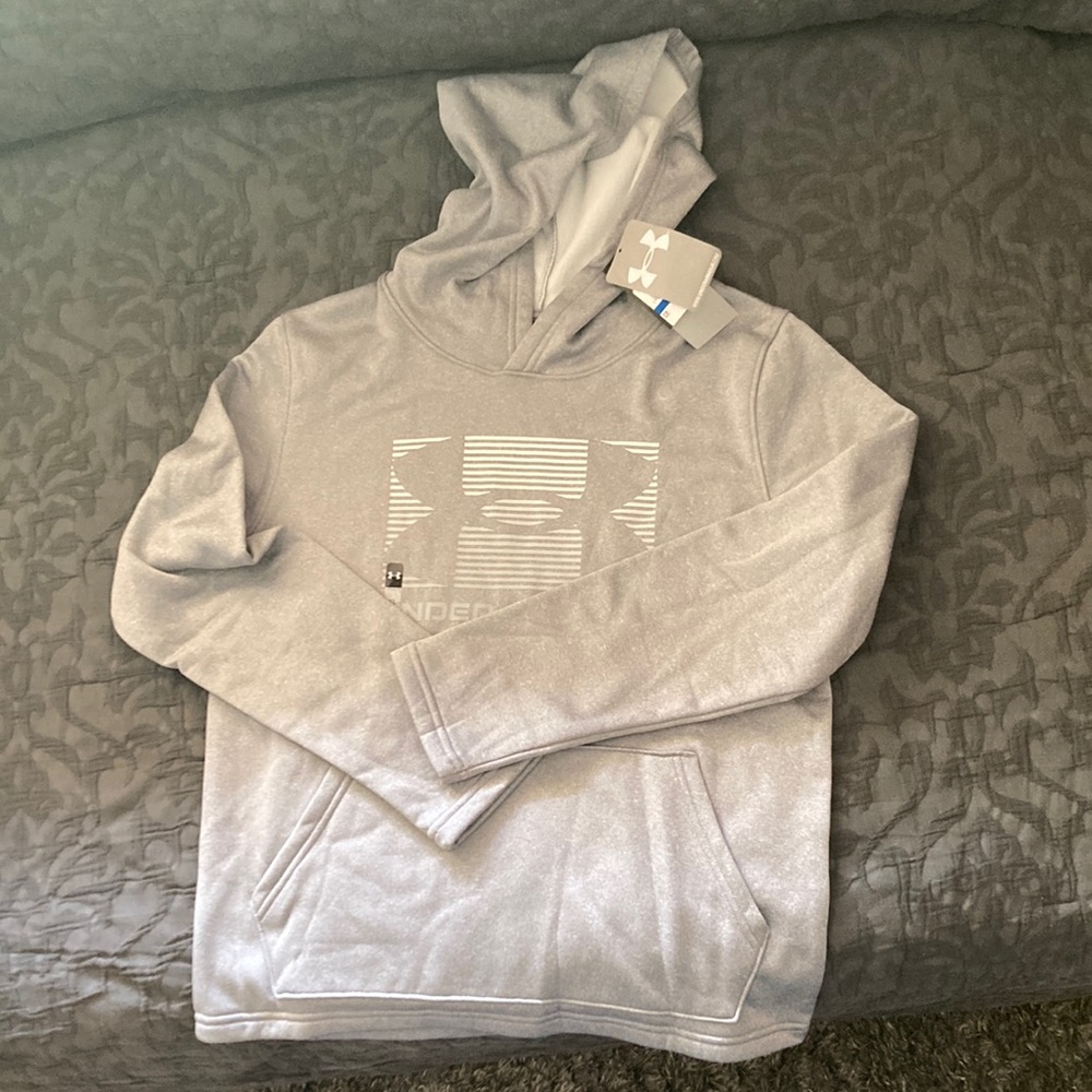 Brand new Under Armour sweatshirt, grey with logo size youth extra large